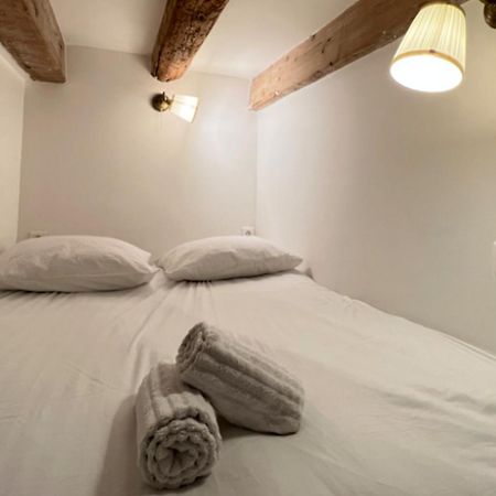 Le Nid Douillet - Vieux Port Apartment Marseille Luaran gambar
