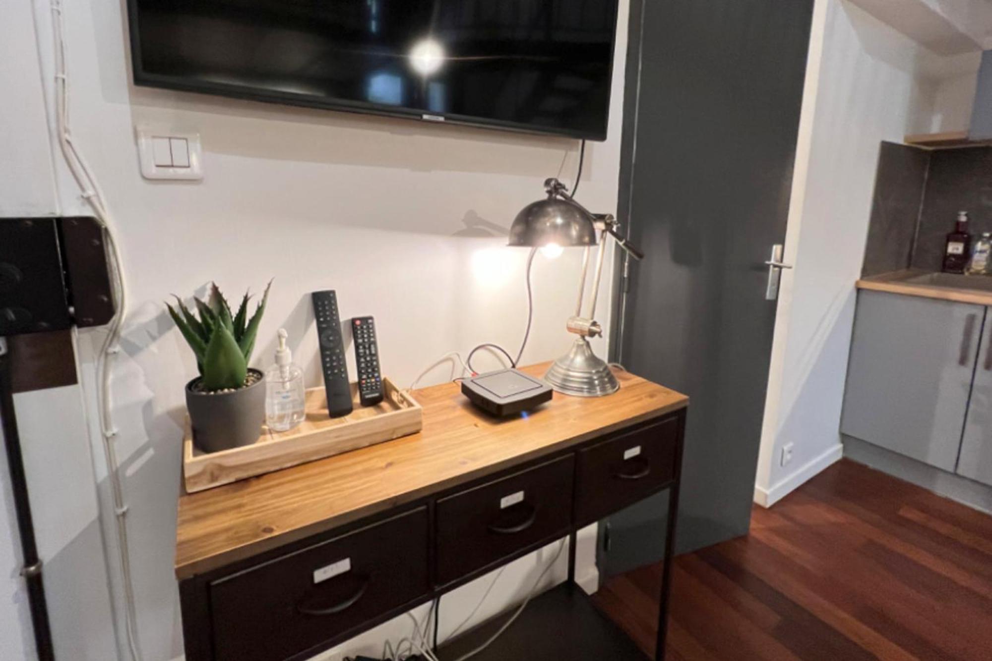 Le Nid Douillet - Vieux Port Apartment Marseille Luaran gambar
